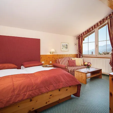 Kristall Otel